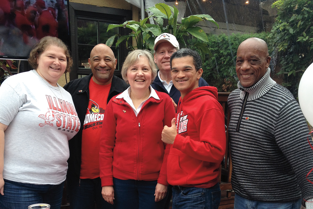 Members of Illinois State's Seattle alumni network